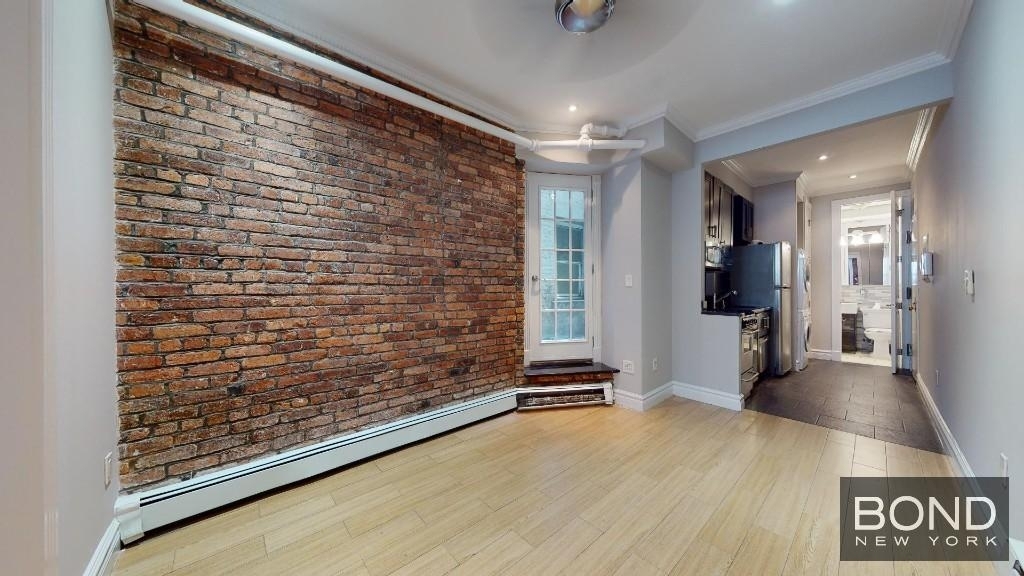 208 East 25th Street - Photo 1