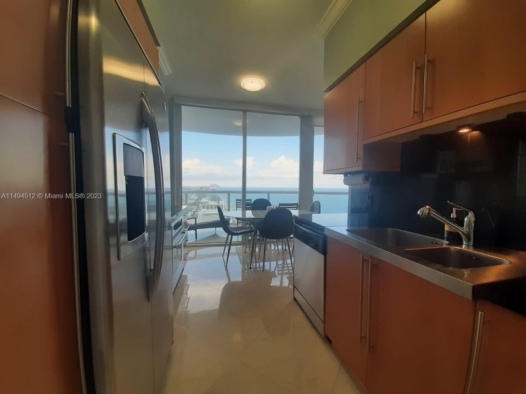 6365 Collins Ave - Photo 6