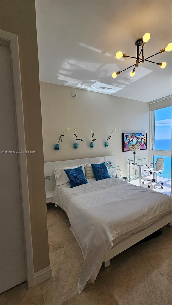 16001 Collins Ave - Photo 14