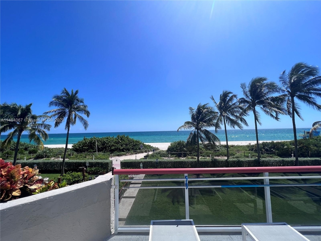 6767 Collins Ave - Photo 11