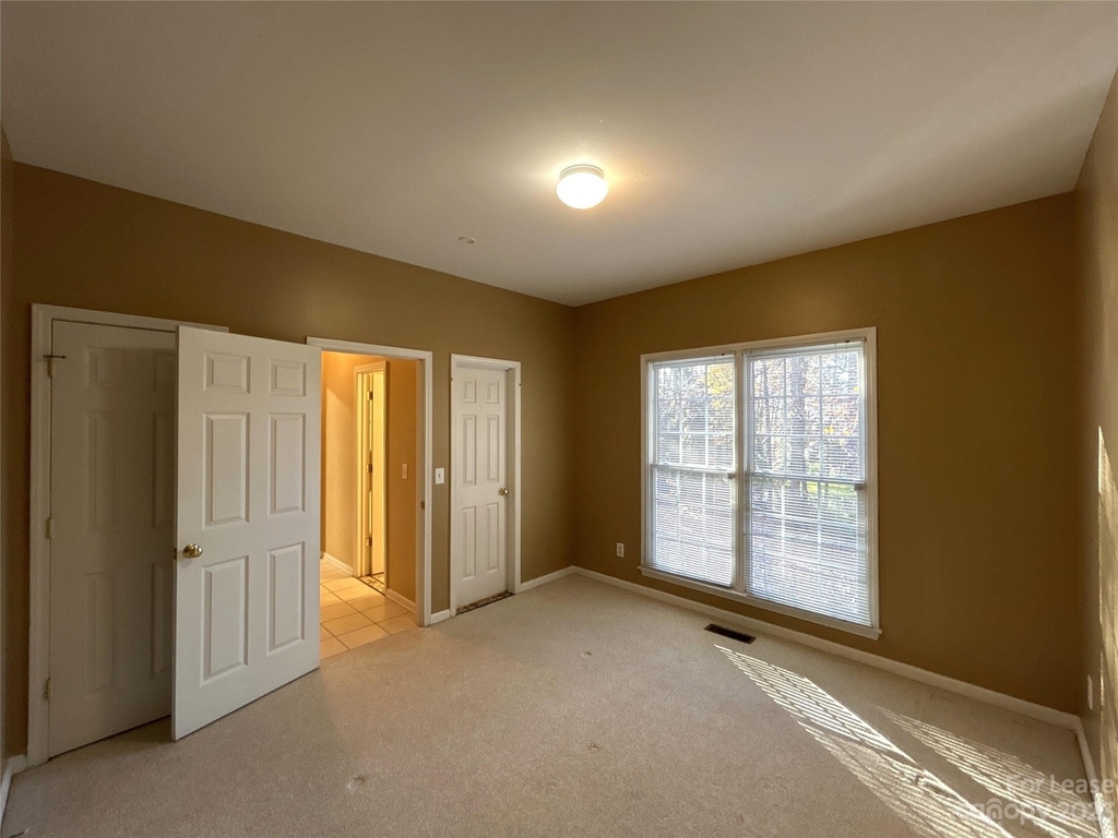 10216 Willingham Road - Photo 13