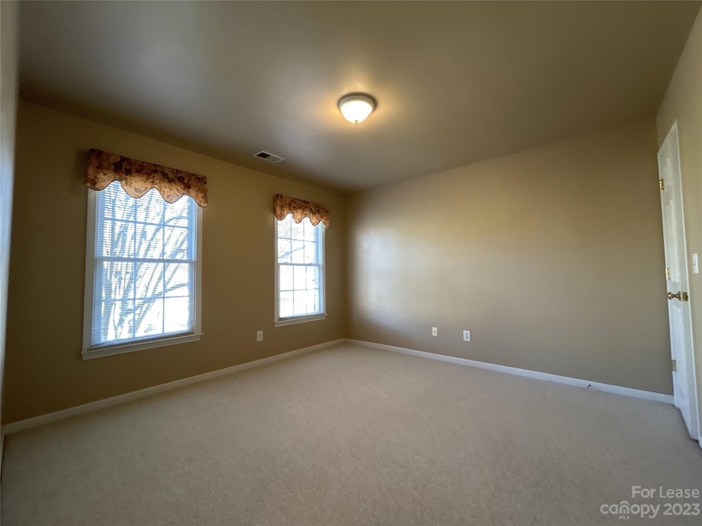 10216 Willingham Road - Photo 20