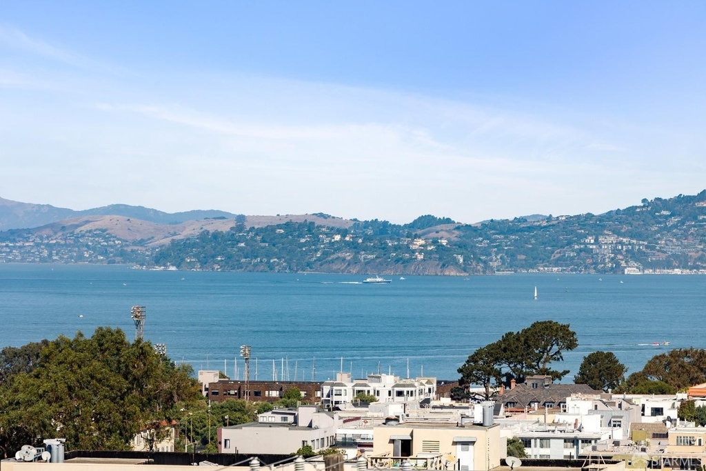 2512 Octavia Street - Photo 14