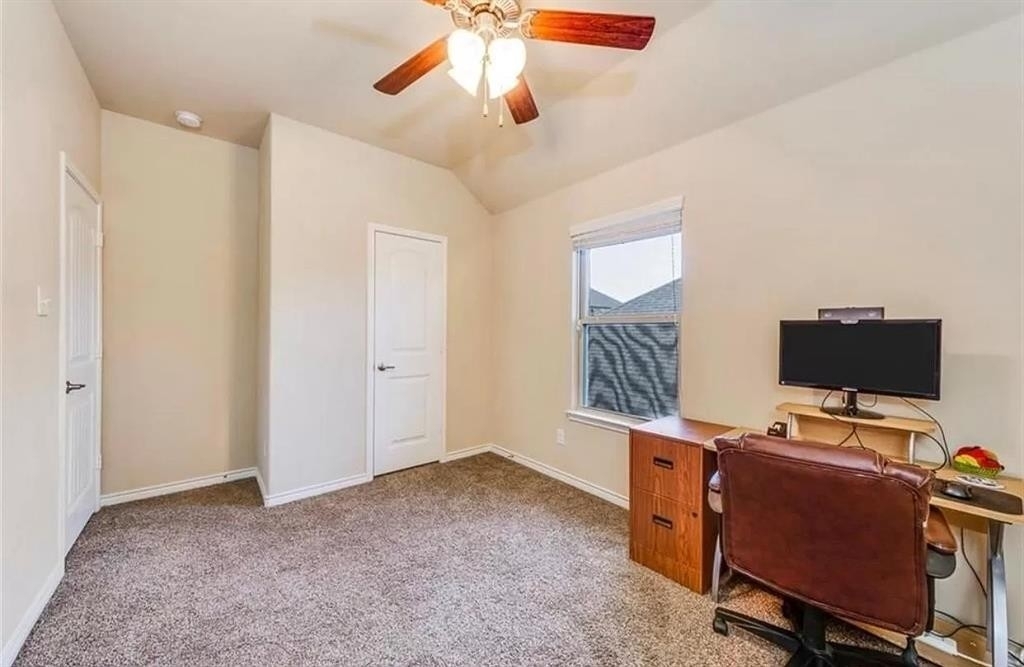 10005 Kemah Place - Photo 10