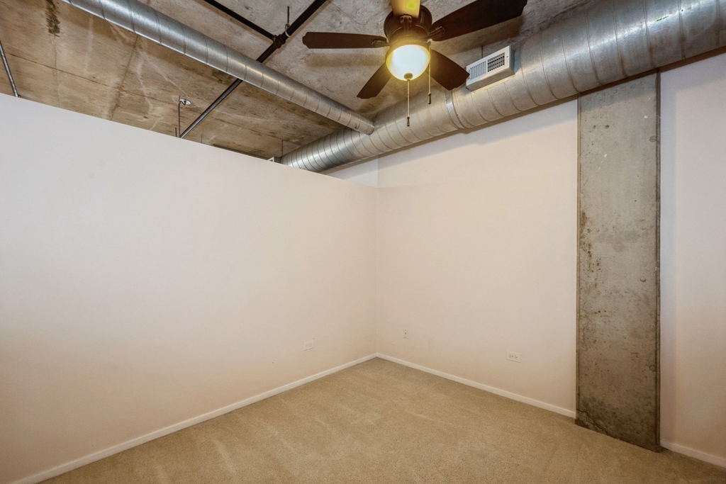 933 W Van Buren Street - Photo 13