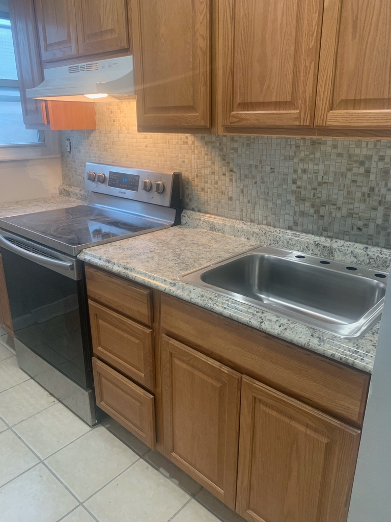 13-68 Gipson Street - Photo 4