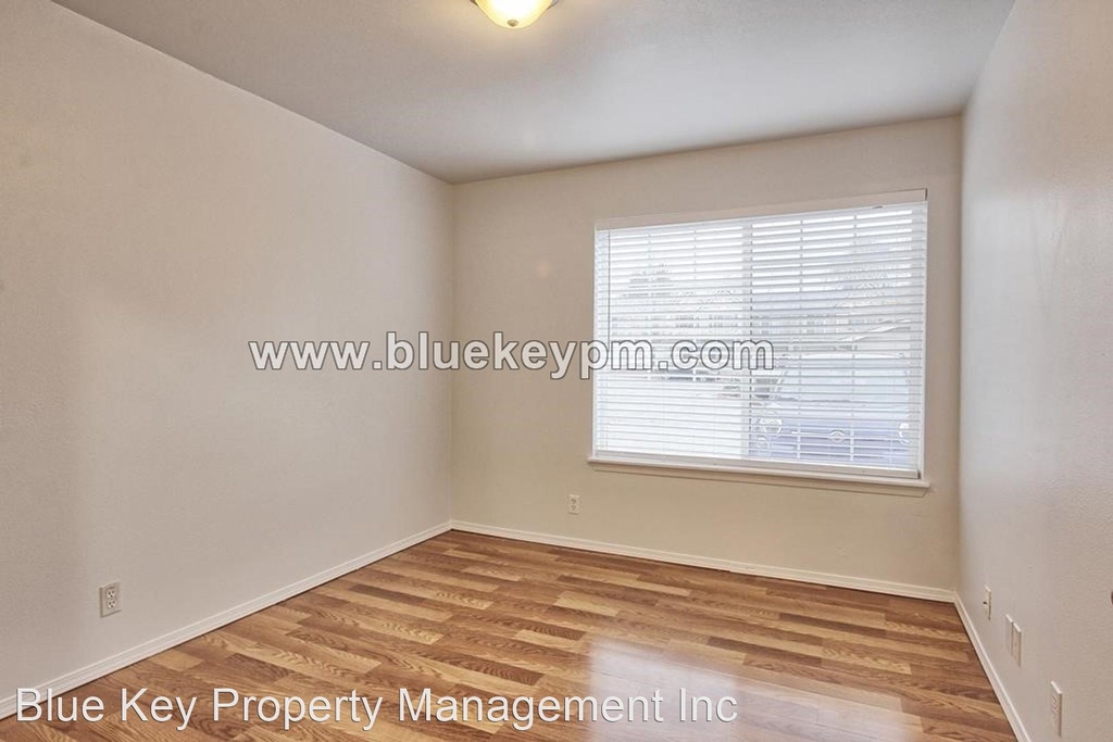 5313 Ne 66th Avenue #g53 - Photo 11