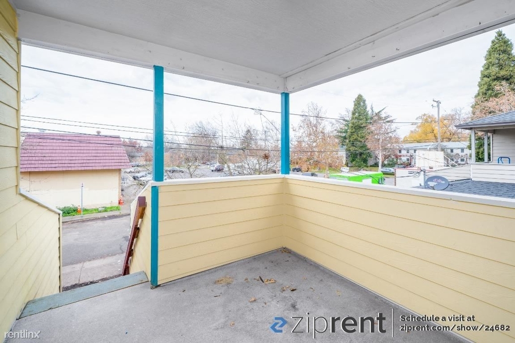 1536 Ne 68th Ave - Photo 14