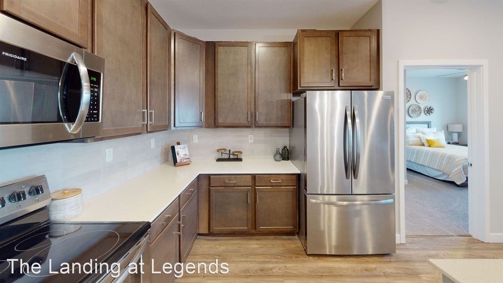 4503 Legends Drive - Photo 81