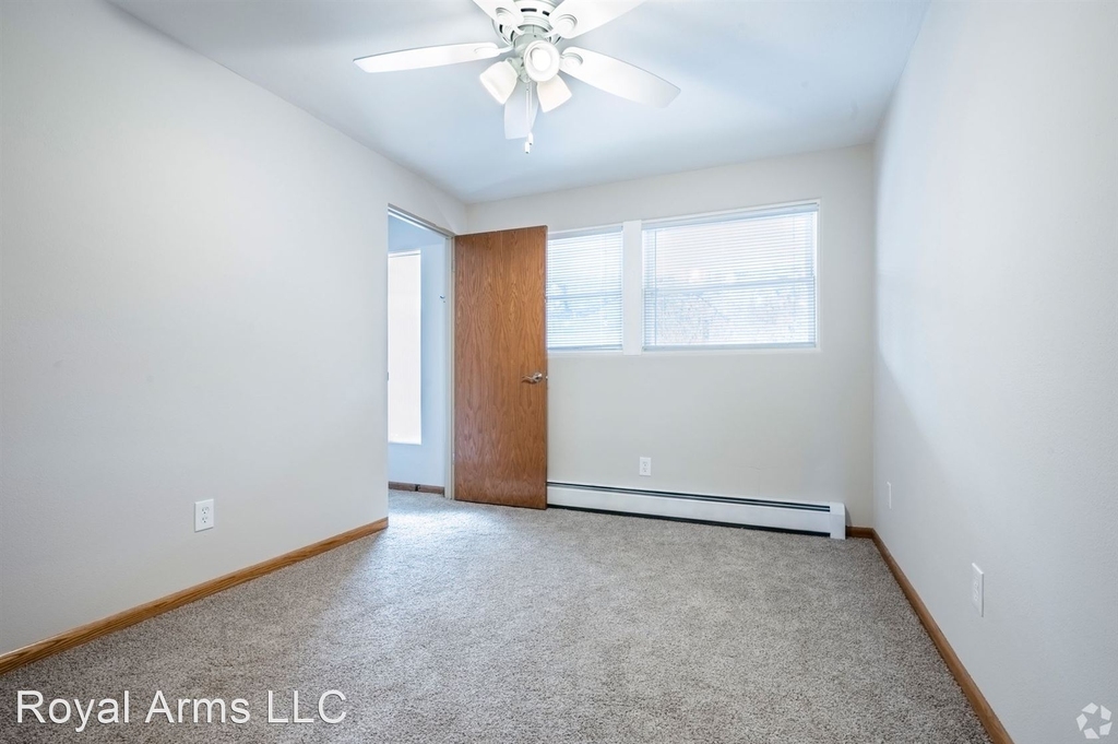 420 N Segoe Rd - Photo 18