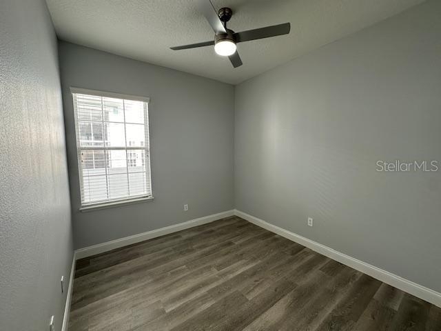 1124 Rush Street - Photo 24