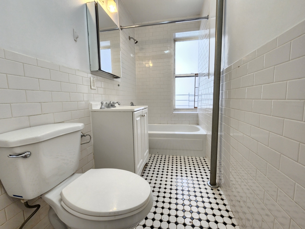 605 West 141st Street - Photo 12