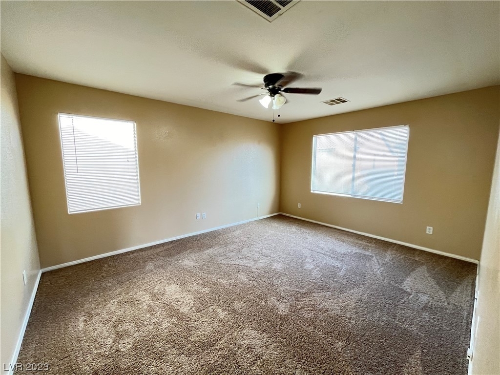 5420 Pipers Meadow Court - Photo 10