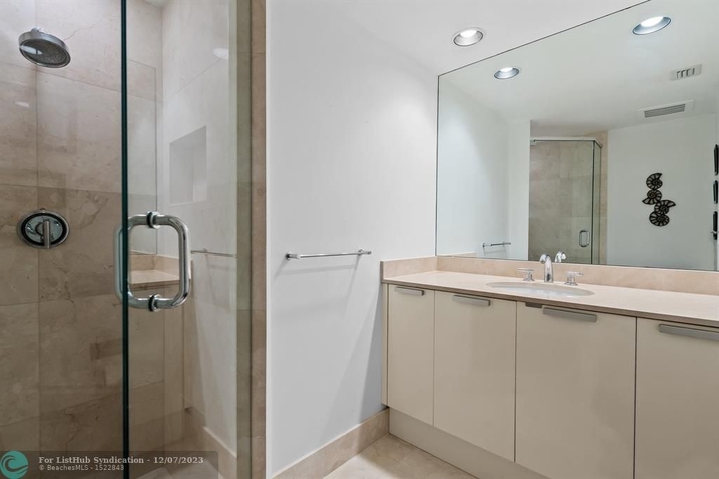 715 Bayshore Drive - Photo 10