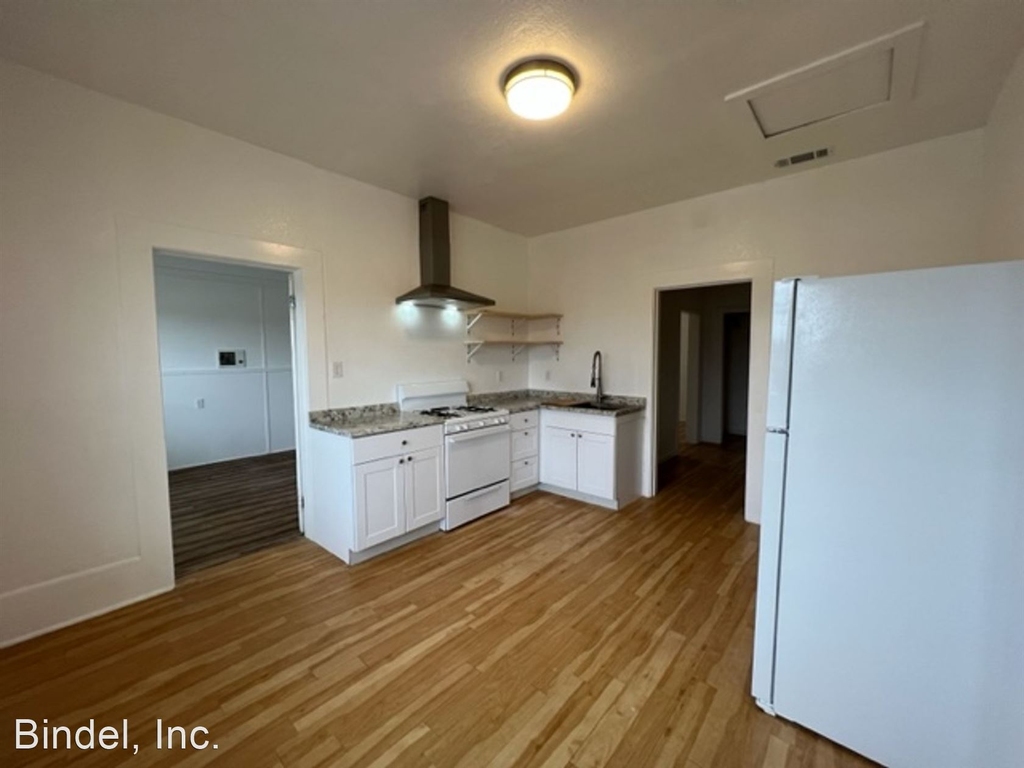 2102 California St - Photo 25