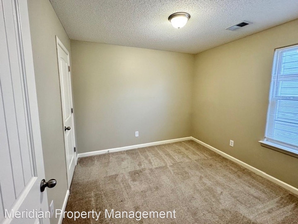 7922 Carmen Cove - Photo 10