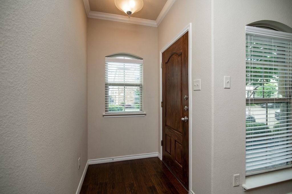 8800 Whitehead Street - Photo 2