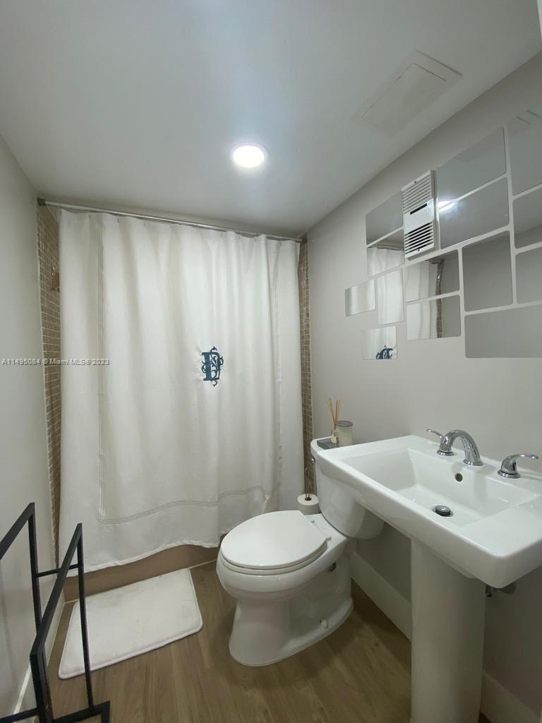 2333 Brickell Ave - Photo 3