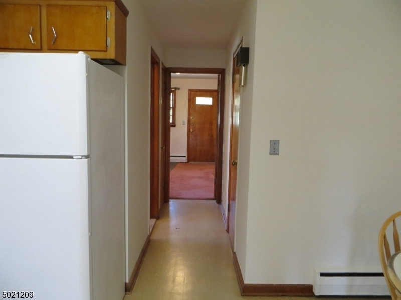 623 Bloomfield Ave - Photo 6