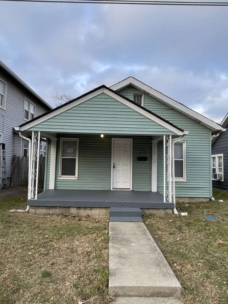 1628 Orange Street - Photo 1