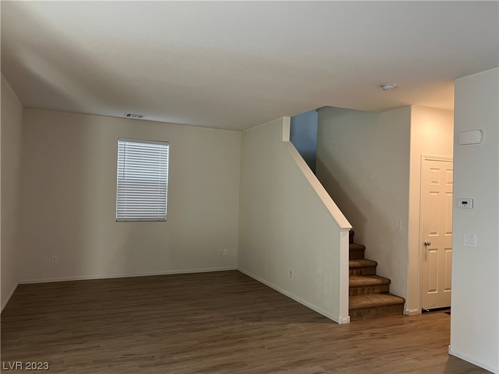 9185 Keystone Ridge Avenue - Photo 11