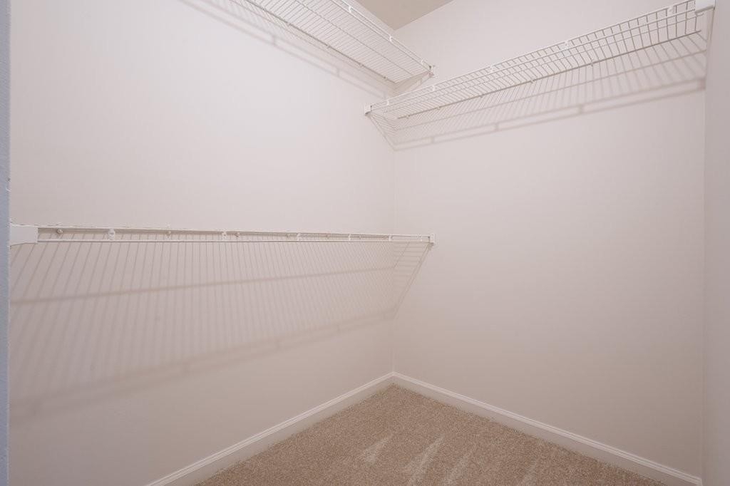 527 Granville Court - Photo 11