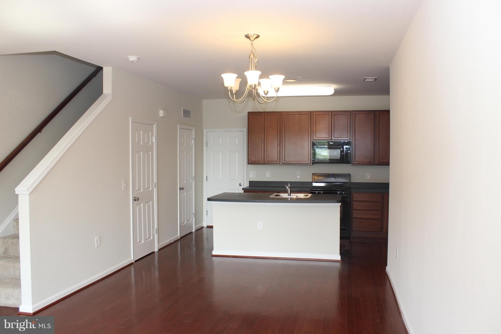 20597 Geddes Terrace - Photo 1