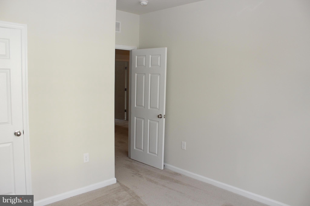 20597 Geddes Terrace - Photo 12