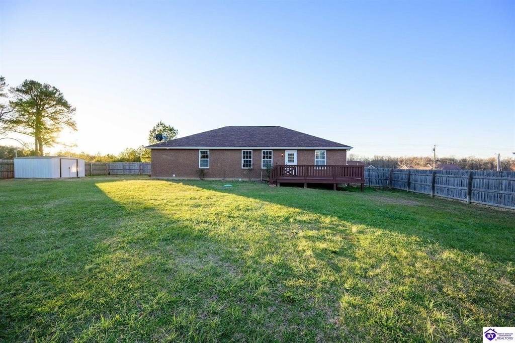 324 Graceland Trail - Photo 20