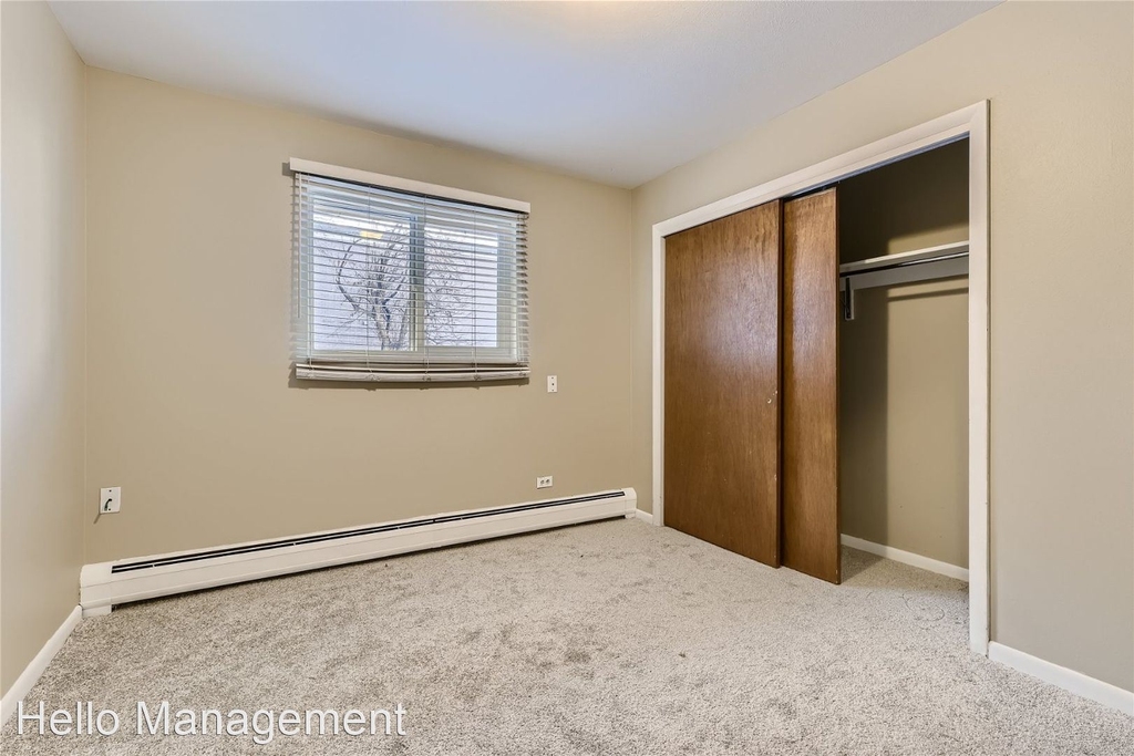 5250 E Warren Avenue - Photo 6