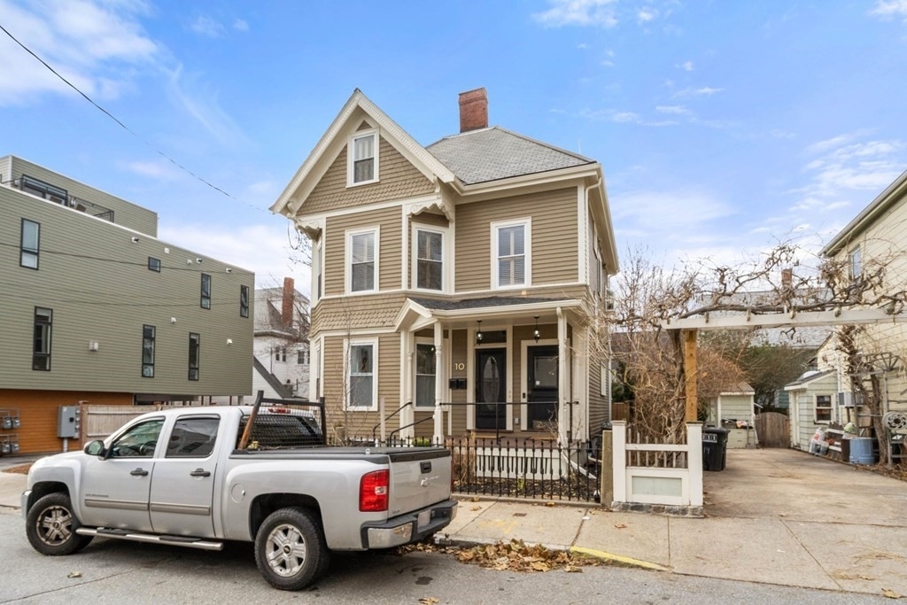 10 Loring Street - Photo 19