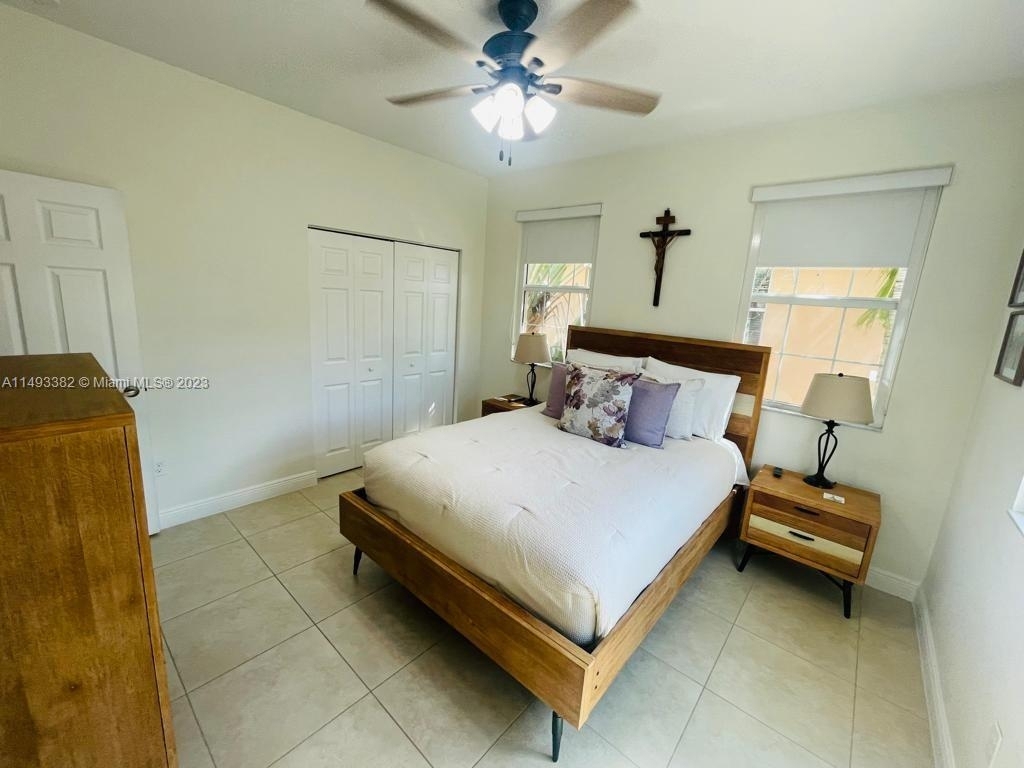 1150 Sw 147th Ter - Photo 6