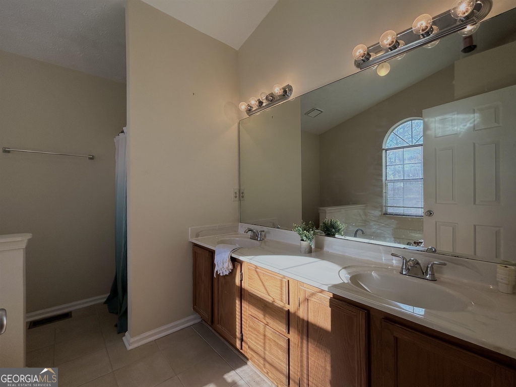 3367 Tia Trace - Photo 15