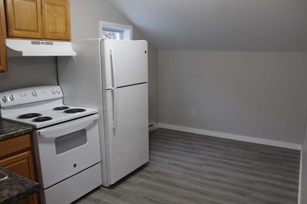 230 S. Genesee Street  Apt. 2 - Photo 4