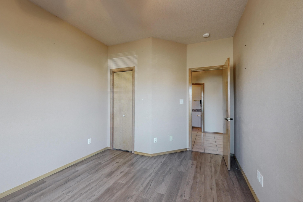 4404 Red Tail Court - Photo 35