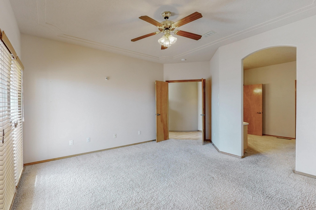 4404 Red Tail Court - Photo 26