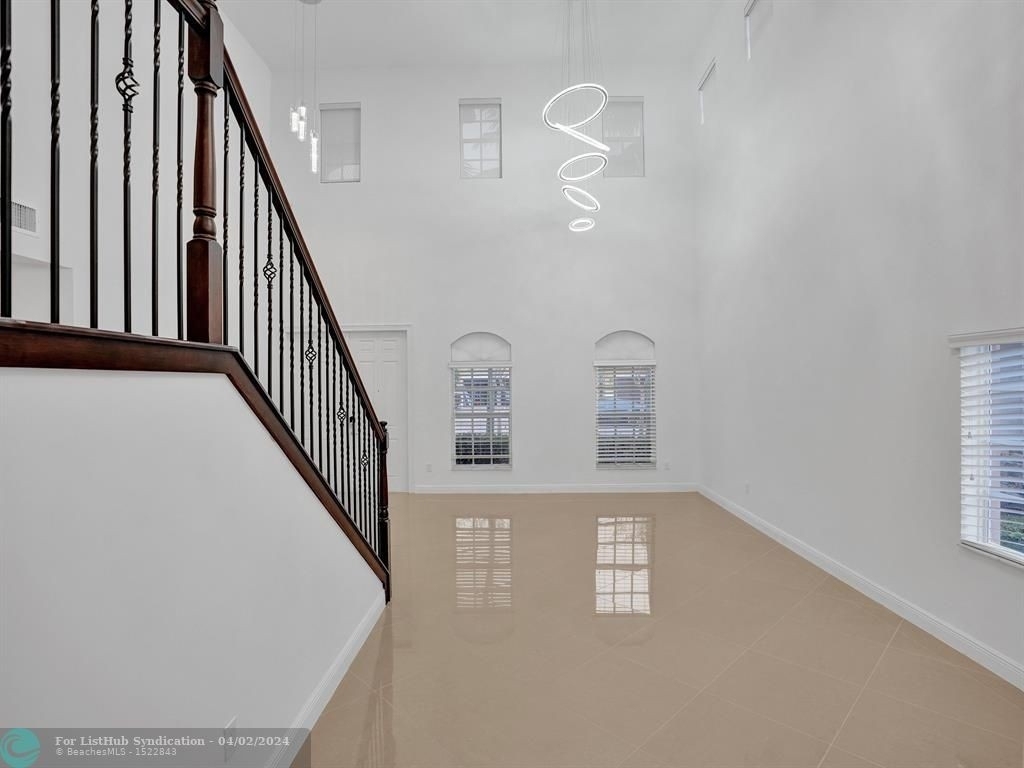 10111 Edgewater Ct - Photo 16