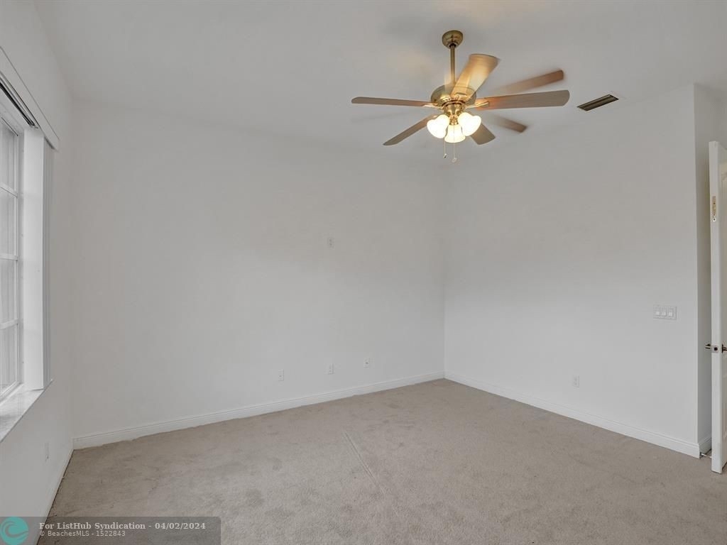 10111 Edgewater Ct - Photo 30