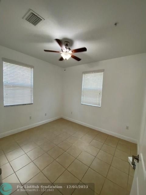 807 Sw 147th Ave - Photo 4