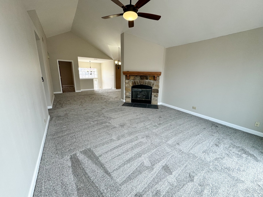 450 Cromwell Circle - Photo 10