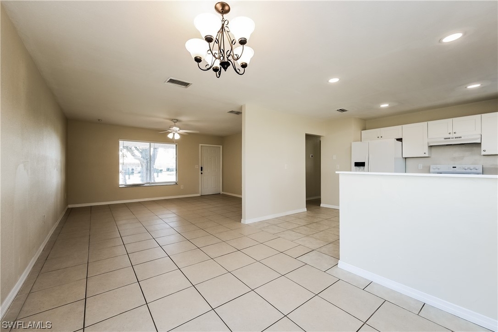 5183 Trekell Street - Photo 4