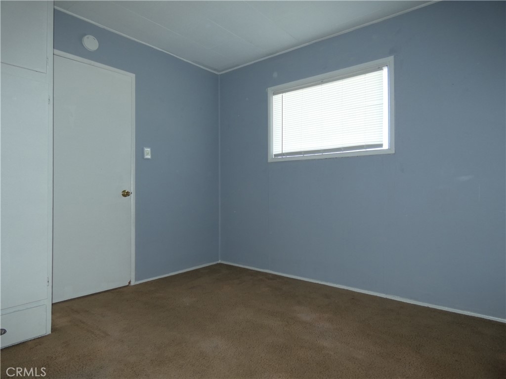 141 Juniper Street - Photo 15