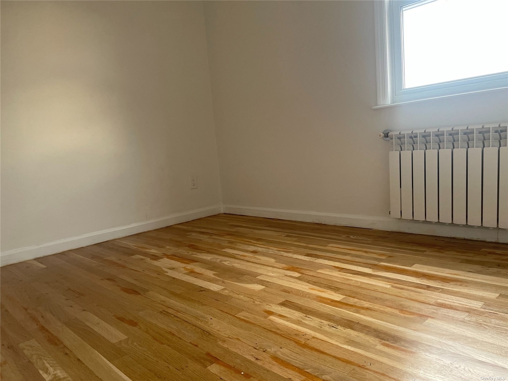 71-16 73rd Street - Photo 2