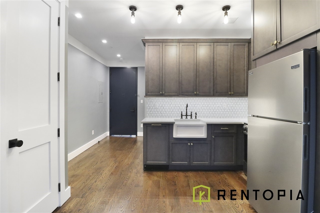 187 Kent Avenue - Photo 2