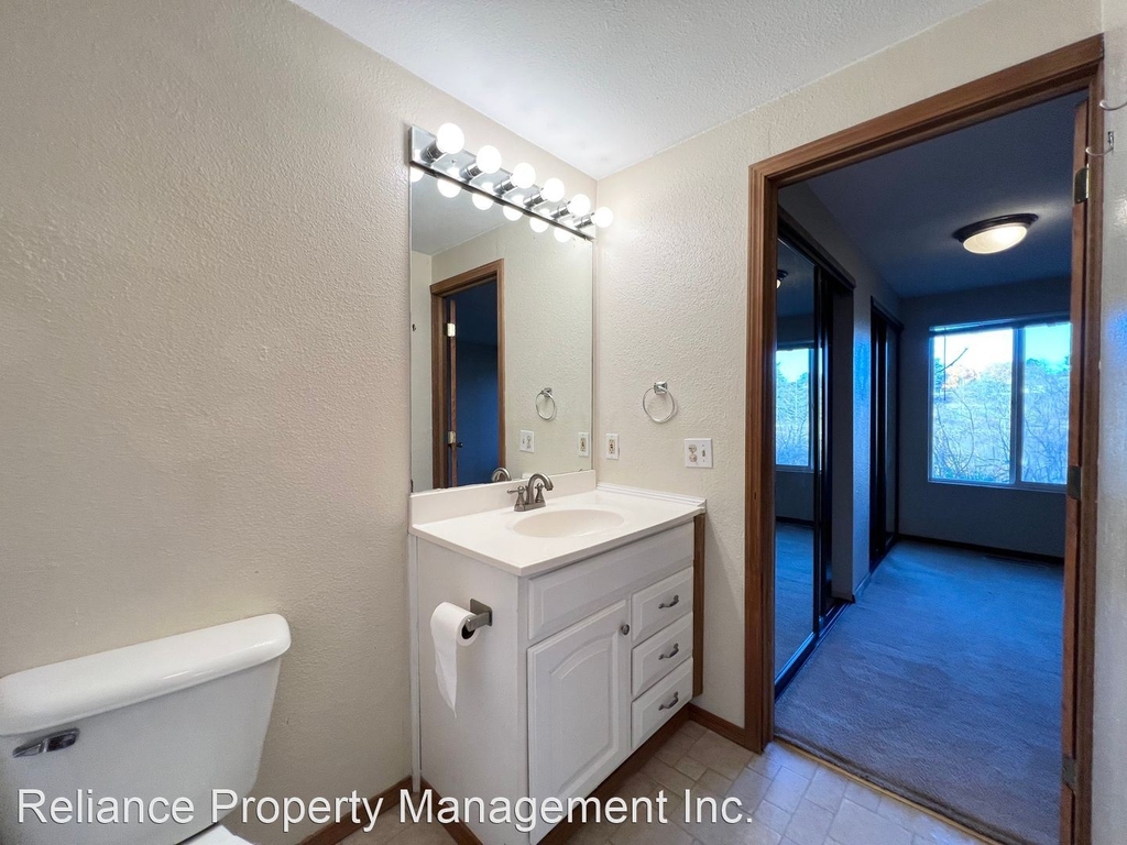 11990 Sw Corby Dr. #17 - Photo 32