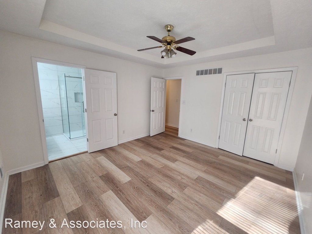 11100 Lincoln Way - Photo 21