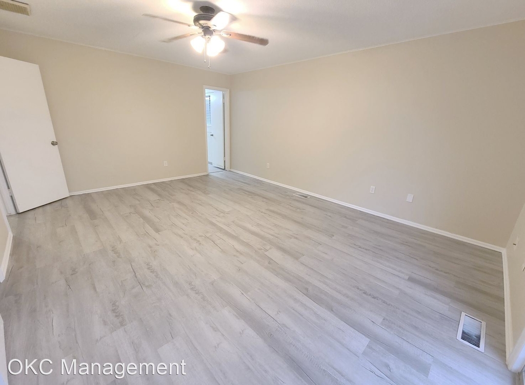 2516 Nw 62nd - Photo 5