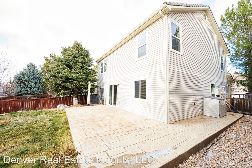 3498 Dinosaur St - Photo 17