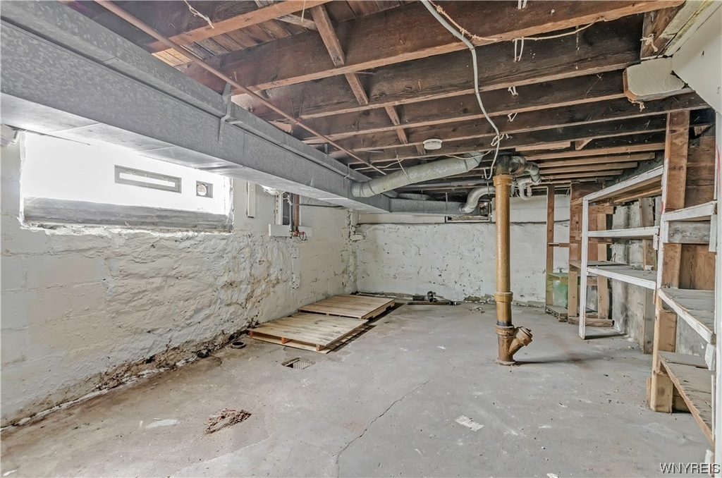 302 Plymouth Avenue - Photo 32