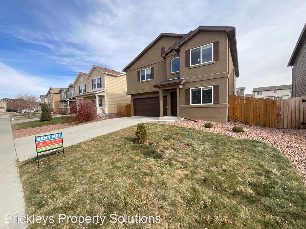 3760 Reindeer Cir - Photo 3